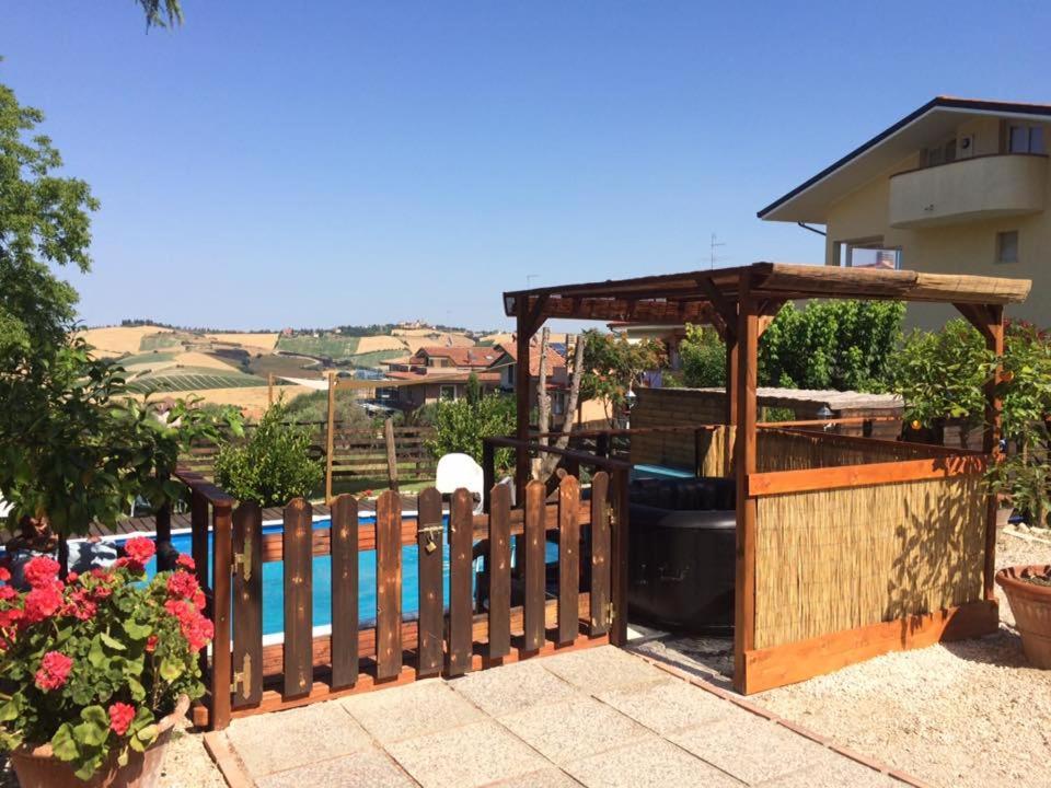 Ca'Silvia Bed & Breakfast San Savino  Exterior foto